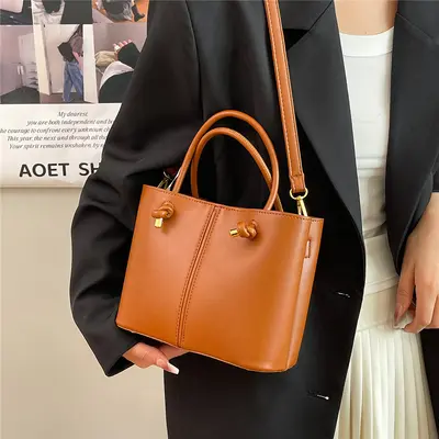 Vintage Women's Handbag, Large Single-Shoulder Crossbody Bag - 5