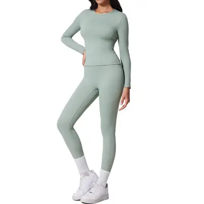 Outdoor-Yoga-Set mit Rundhals-Langarmshirt und langer Hose