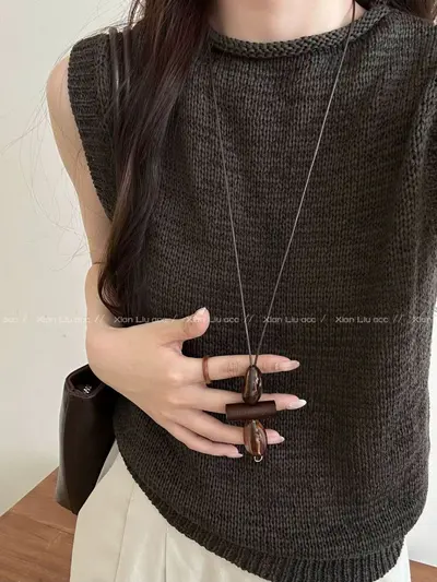 Vintage Coffee Brown Pendant Necklace Long Chain - 11