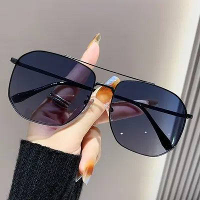 Square Double-Bridge Metal Polarized Sunglasses, Retro Style - 9