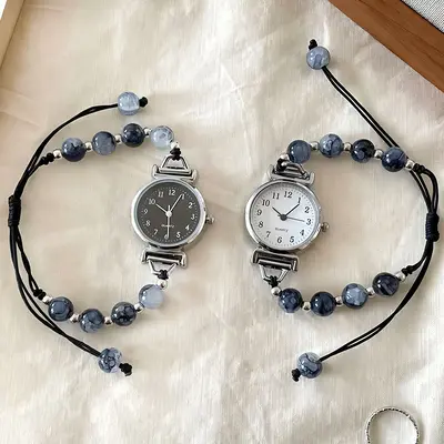 Kadınlar için Chanel tarzı dokuma saat, bilezikli saat, niş hafif lüks, şık, çok yönlü kamelya boncuklu saat.