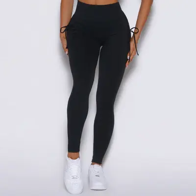 Kadın Sırt Açık Dolgulu Yoga Takımı, Yüksek Belli Kaldırıcı Tayt, Pilates ve Koşu - 10