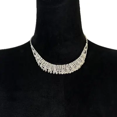 Flash necklace with gemstone details, clavicle chain - 6