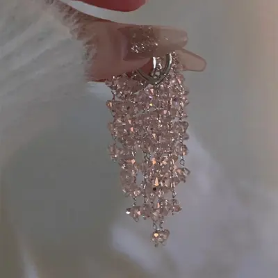 Crystal tassel earrings in white pink, elegant design - 4