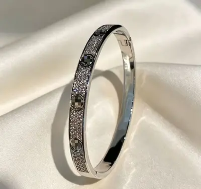 Wide round three-row crystal bracelet, metal snap clasp - 7