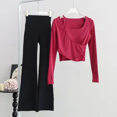 Damen Yoga-Set, schmal geschnittenes Langarmoberteil mit Brustpolster - 10