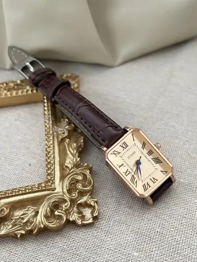 Damenuhr mit römischen Ziffern auf dem Zifferblatt, elegantes quadratisches Design, Quarz Vintage römische quadratische Quarzuhr. - 7