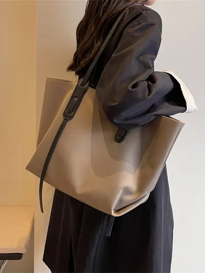 Women's Tote Bag with Single Shoulder Strap, Minimalist, Winter Style - 3