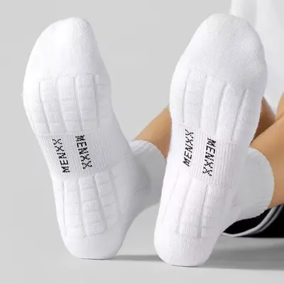Men's Pure Cotton Athletic Running Socks Mid-Calf Towel Bottom Shock-Absorbing Basketball Socks Ankle Socks Crew Socks Fall Winter Men's Socks