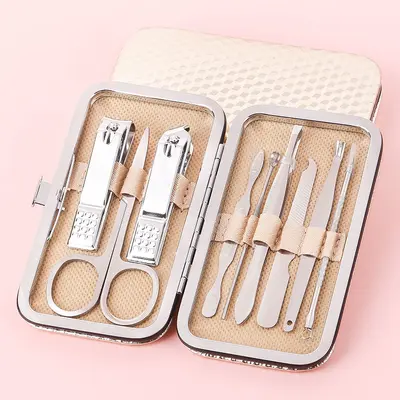 9-teiliges Maniküre-Pediküre- und Augenbrauenschnitt-Set - 7