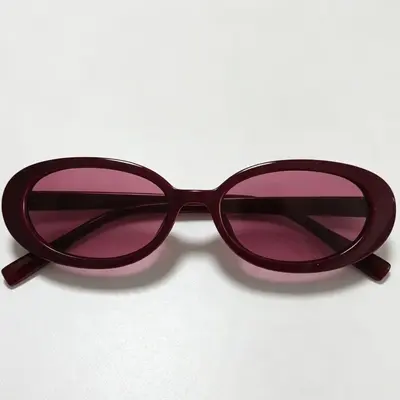 Small Oval Frame Sunglasses, Hip-Hop Style with UV Protection - 12