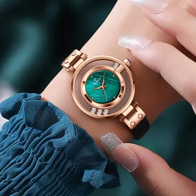 Rhinestone Quartz Women's Watch, rotating design, elegant style - 2