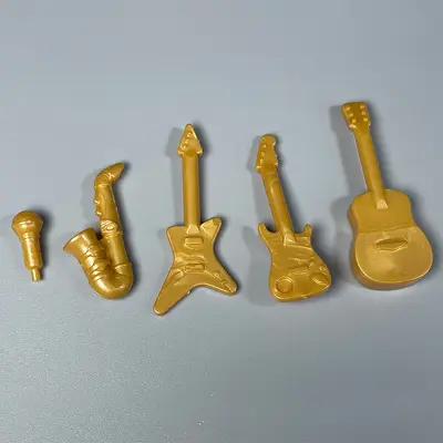 Small-Brick Building Block Set, Musical Instruments: Piano, Drum Kit, Guitar, Saxophone - 5