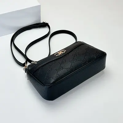 Anne çantası 2024 yeni moda küçük çanta kadın çantası basit ve çok yönlü orta yaşlı omuz çantası kayınvalide için hafif crossbody çanta