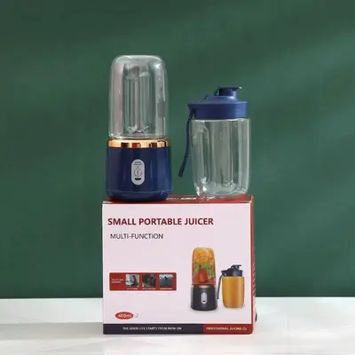Sınır Aşan Popüler Şarj Edilebilir Taşınabilir Küçük Meyve Sıkacağı Mini Smoothie Blender Öğrenci Ev Kullanımı