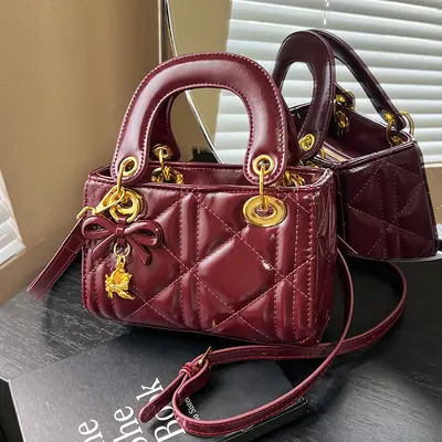 Schlichte Damen-Umhängetasche, Diana-Tasche - 11