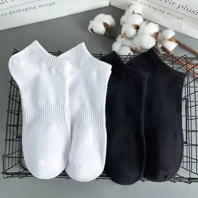 100% Xinjiang Cotton Four-Season Socks, Solid Color, Breathable, Sweat-Absorbent