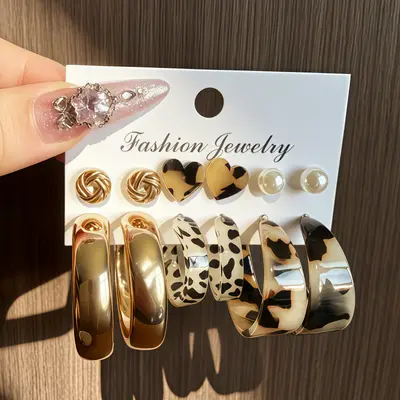 C-shape geometric vintage earring set - 8