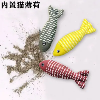 Catnip Fish-Shaped Cat Toy with Chew Training and Teaser Wand - 5
