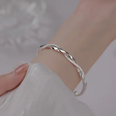 Möbius halka gümüş kaplama kadın bilekliği, niş tasarım - 3