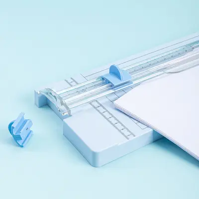 Deli 14251 Kleiner manueller Doppelklingen-Papierschneider
