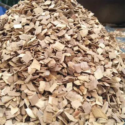 Apple Wood Chips 3-6 mm for Smoking Meat and Barbecue