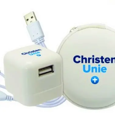 Reise-Kfz-Schnellladegerät 1-zu-3 Datenkabel 3-in-1-Adapter Stecker mit EVA-Aufbewahrungstasche Set