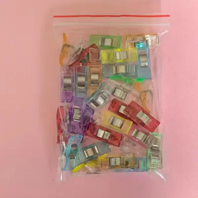 Colored Plastic Quilting Sewing Clips, Small Medium Large Sizes