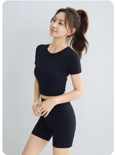 Yoga Top with Built-in Bra Pads, Short Sleeve Pilates T-Shirt - 5