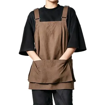 Adjustable Strap Workwear Apron with Large Pockets for Baristas and Hairdressers