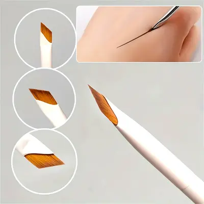 Porcelain White Crescent Eyeliner Brush with Angled Thin Tip