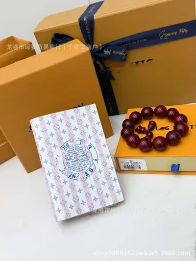 护照本M64502徽章新品花彩零钱包卡包小众ins多卡位卡包跨境热卖 - 8