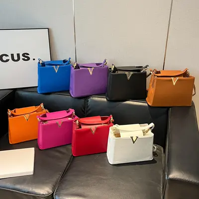Women's Solid Color Crossbody Bag, V-Shape Commuter Handbag
