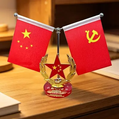 Car Dashboard Desktop Ornament, Five-Pointed Star and Red Flag - 4