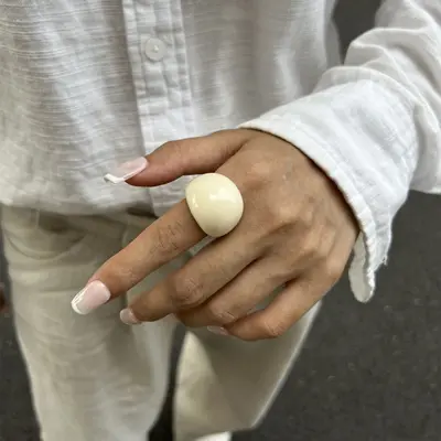 European and American cross-border transparent colored resin ring niche retro stacked curved wide finger ring - 8