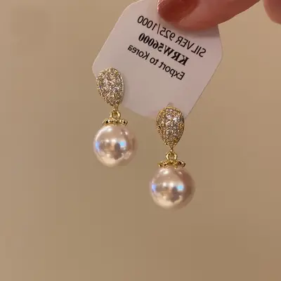 Pearl earrings, S925 silver studs, zircon accents