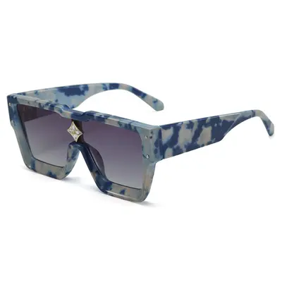 Retro Square Sunglasses, Metal Stud Street Style - 4
