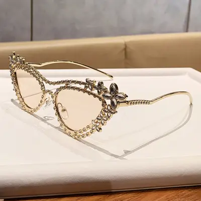 Schmetterlingsform-Sonnenbrille mit Strass, modische Brille - 11