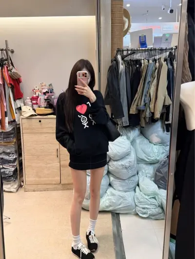 Kadın Kapüşonlu Sweatshirt Kalp Çöp Adam Baskılı Bol Kesim Cepli