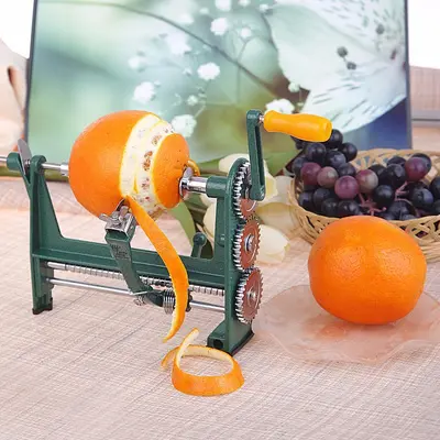 Multifunctional fruit peeling machine for oranges - 1