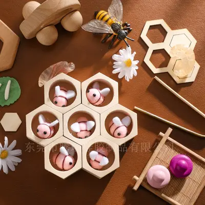 Montessori early education wooden honeycomb clip bee toy children hand-eye coordination concentration training educational toys wholesale