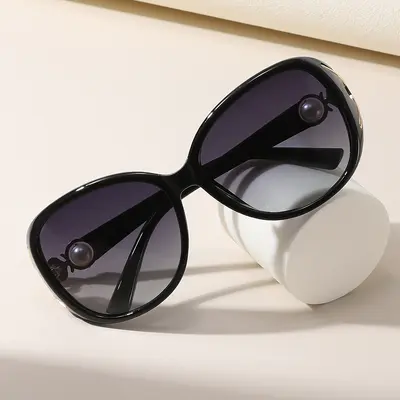 Women's Fox Head Pearl Sunglasses, Model 8849 - 3