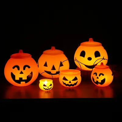 Halloween Pumpkin Bucket Lantern, Handheld Candy Bucket for Children