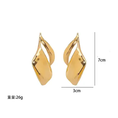 Vintage Blatt-Ohrringe im minimalistischen Design