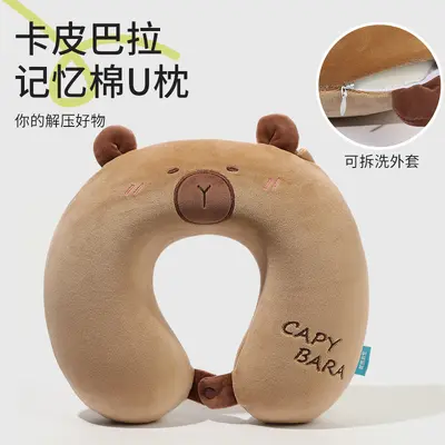 Capybara U-shaped neck pillow - 3