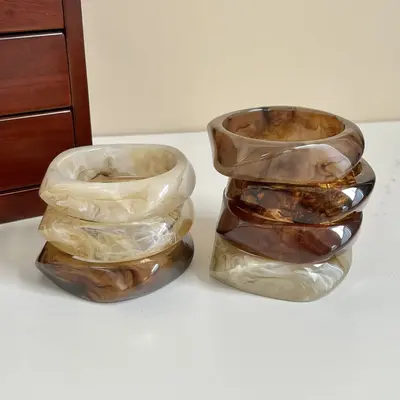 Gradient Coffee Resin Bangle for Women, Curved Acetate Bracelet