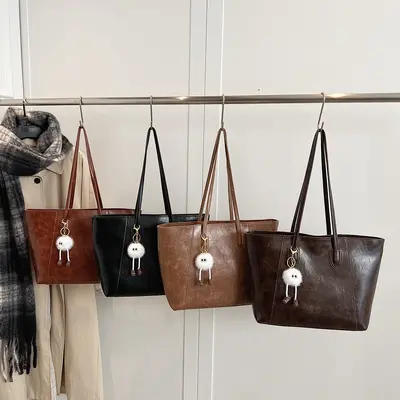 Vintage Women's Large Capacity Tote Bag for College and Commuting - 4