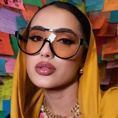 Damen-Sonnenbrille mit einteiligem Rahmen, Halbrund-Design, braun getönt - 2