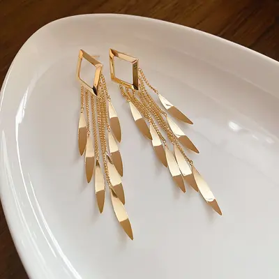 Yinzhen Ultra-Glanz Zirkonia geometrische runde durchbrochene Anhänger-Ohrringe ausgefallene übertriebene Ohrringe leichte Luxus hochwertiges Ohrschmuck für Damen - 9