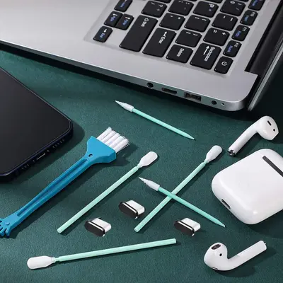 iPhone 15 / 16 arayüzüne uygun cep telefonu toz tıkacı metal toz tıkacı cep telefonu temizleme kiti